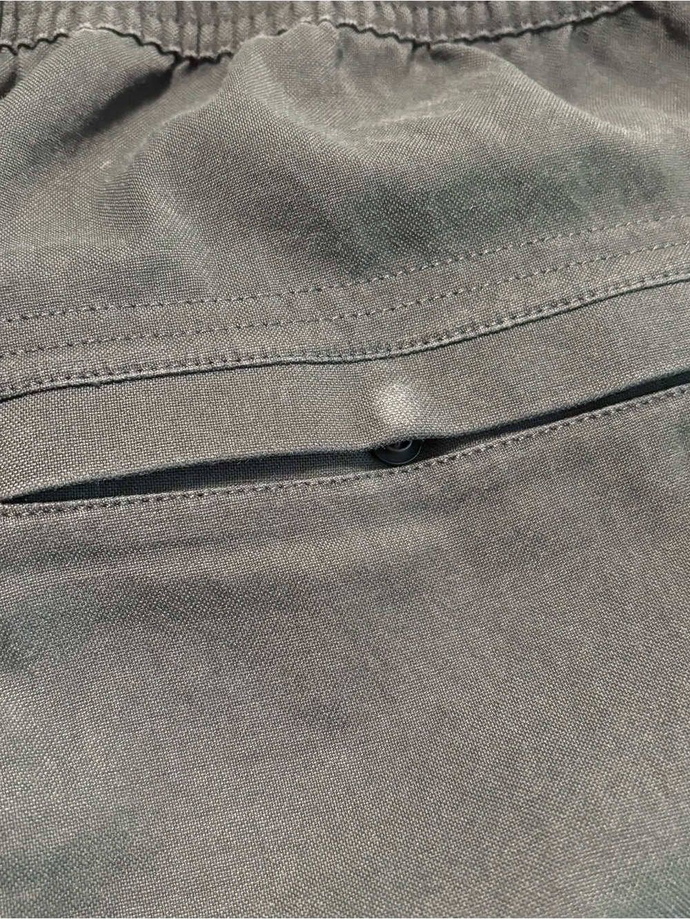 lululemon athletica Men's DAthletic Shorts - Picture 10 of 10